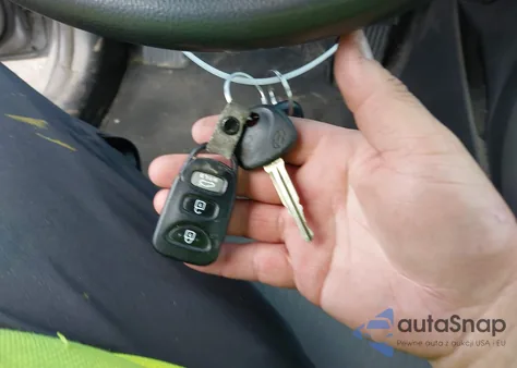 2015 Hyundai Elantra Se из США, поврежденный, VIN 5NPDH4AE9FH588648